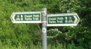 Tarka-Trail-Sign-Post
